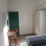 Vakantiehuis A 200 M De La Avec Terrasse Et Parking *